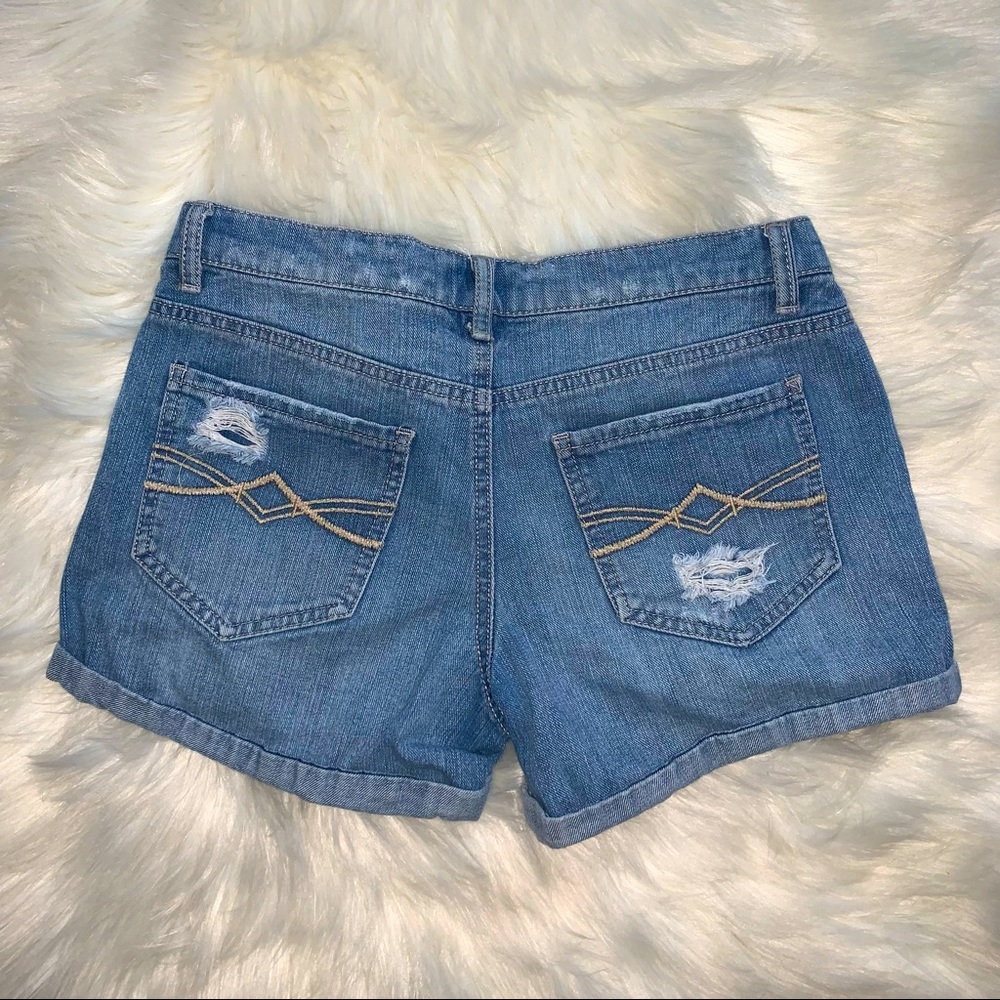 Mudd Ripped Jean Short - Picture 2 of 3